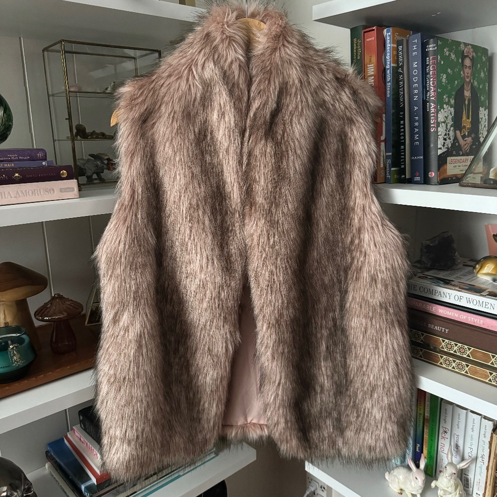 NWT BCBG Faux Fur Vest - Size M